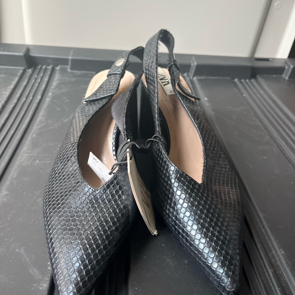 Zara Black Textured Slingback Heels